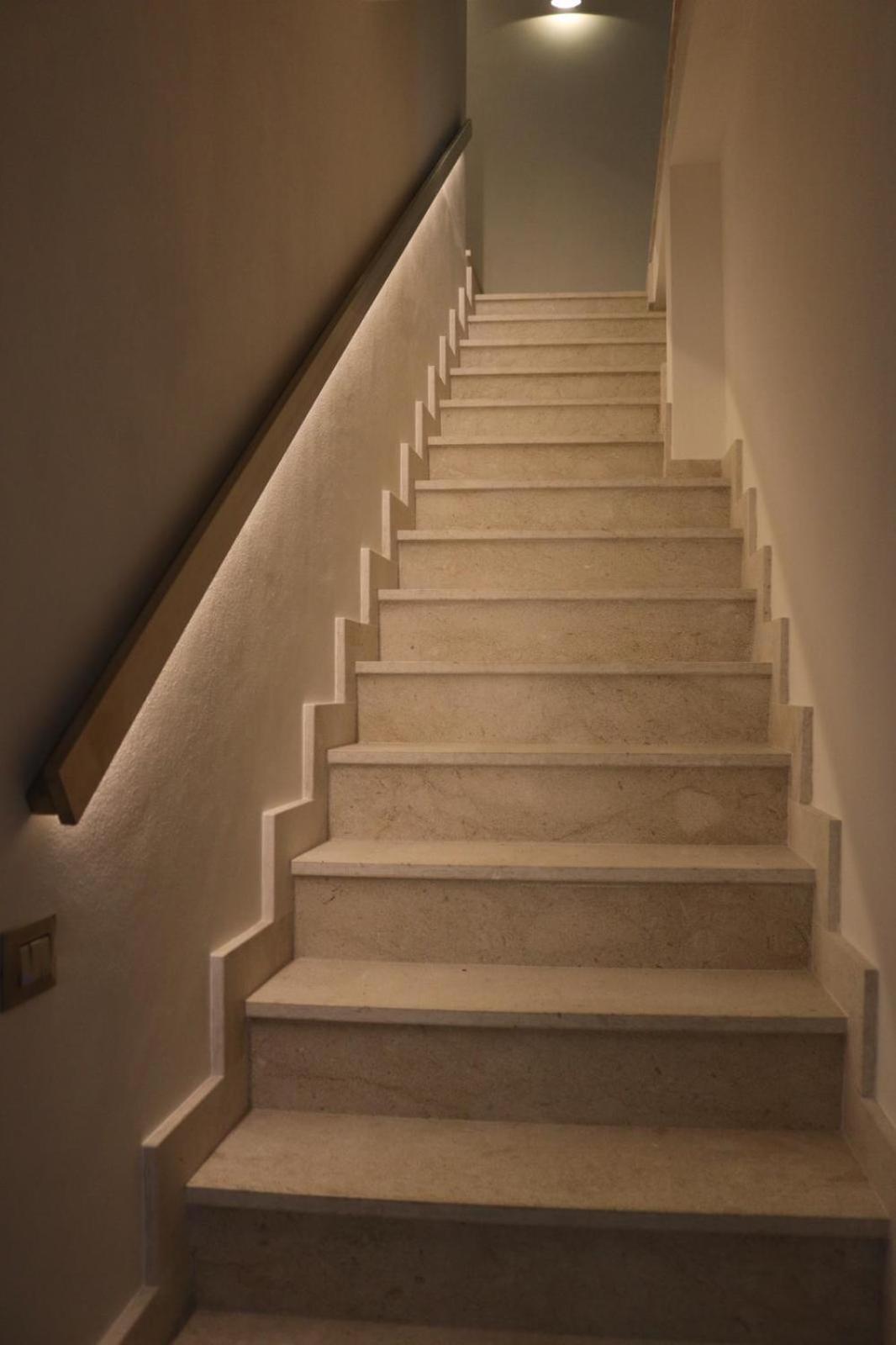 Allumaro House كاستيلاّماري ديل غو المظهر الخارجي الصورة